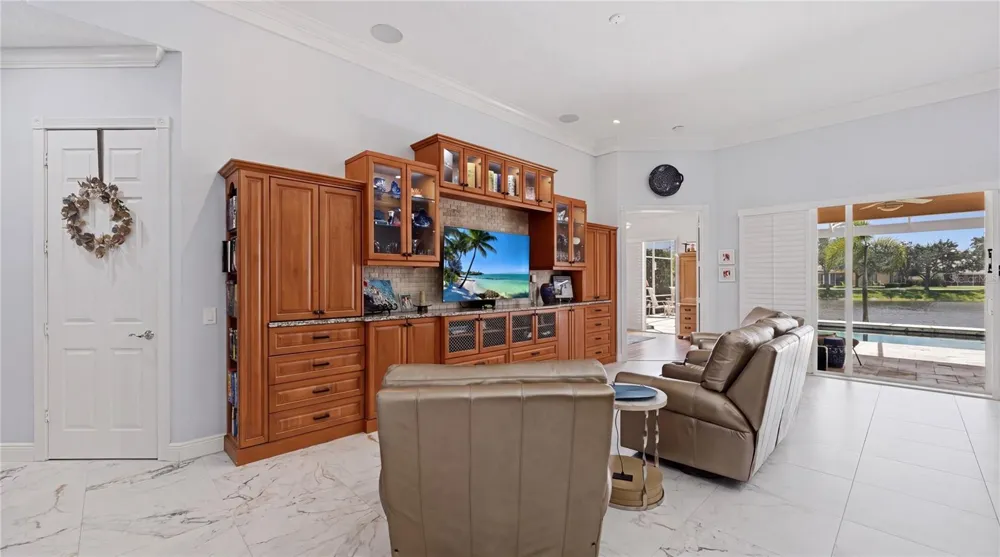 8672 DOLCE LANE Sarasota, FL 34238