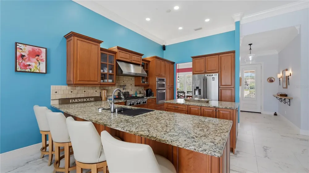 8672 DOLCE LANE Sarasota, FL 34238