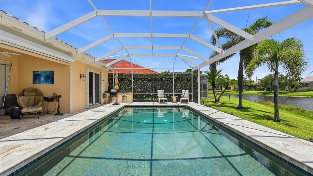 8672 DOLCE LANE Sarasota, FL 34238