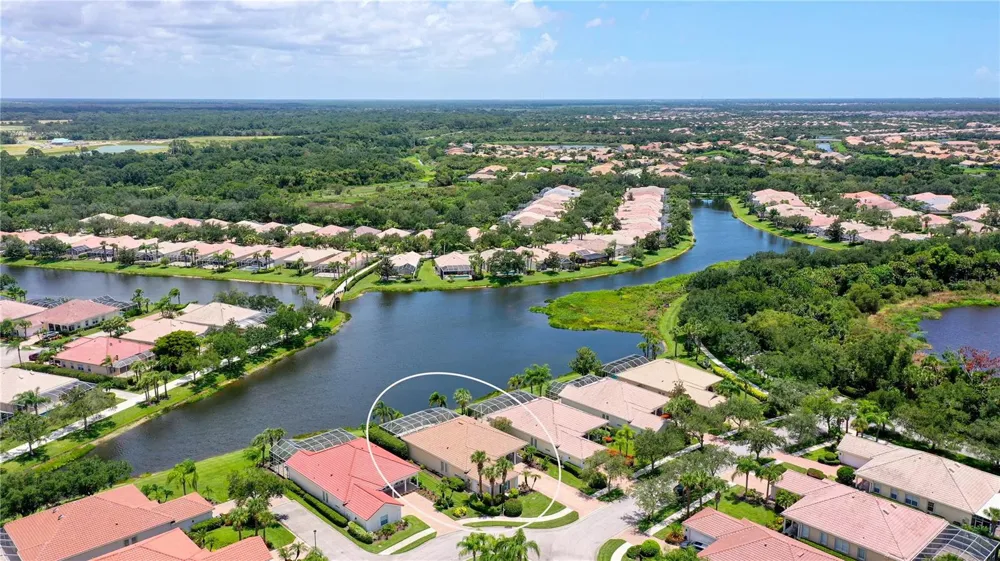 8672 DOLCE LANE Sarasota, FL 34238