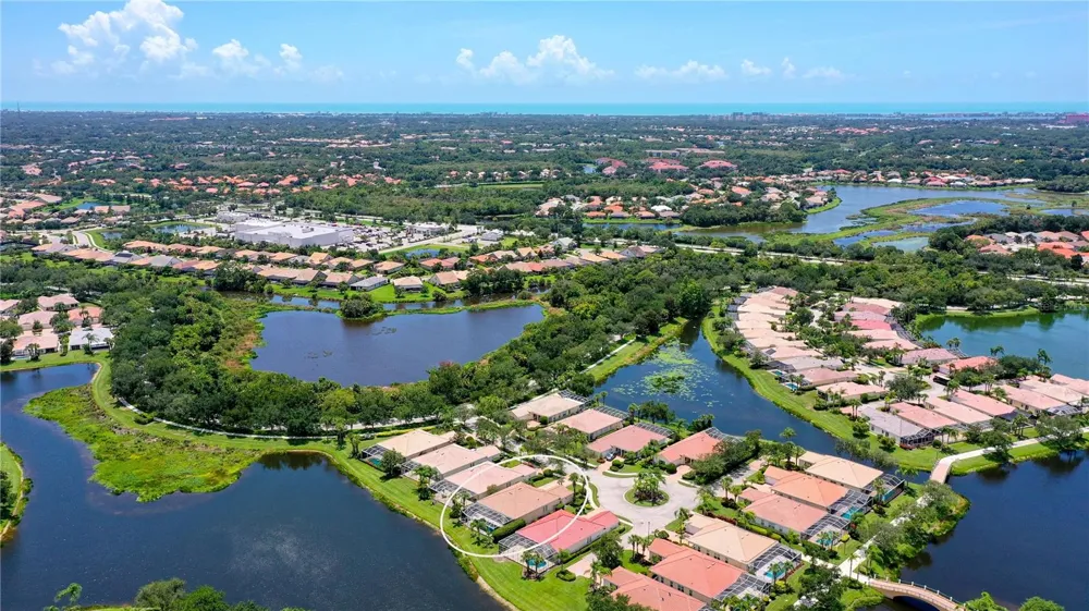 8672 DOLCE LANE Sarasota, FL 34238
