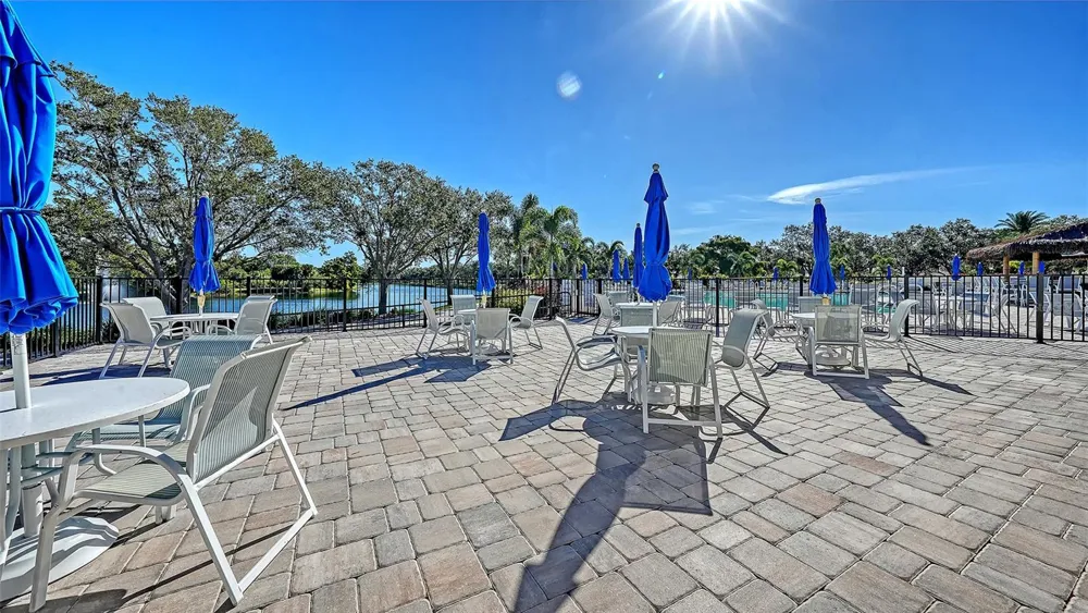 8672 DOLCE LANE Sarasota, FL 34238