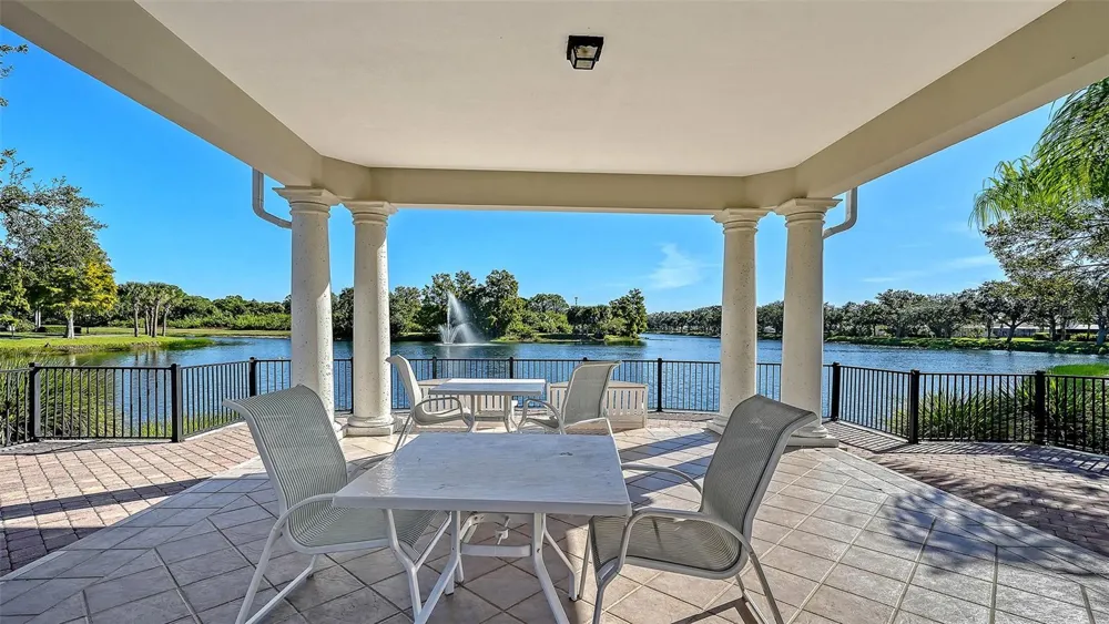 8672 DOLCE LANE Sarasota, FL 34238