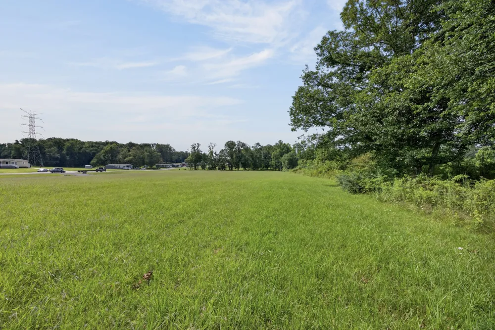 1499 Anna Maria Ln Cookeville, TN 38501