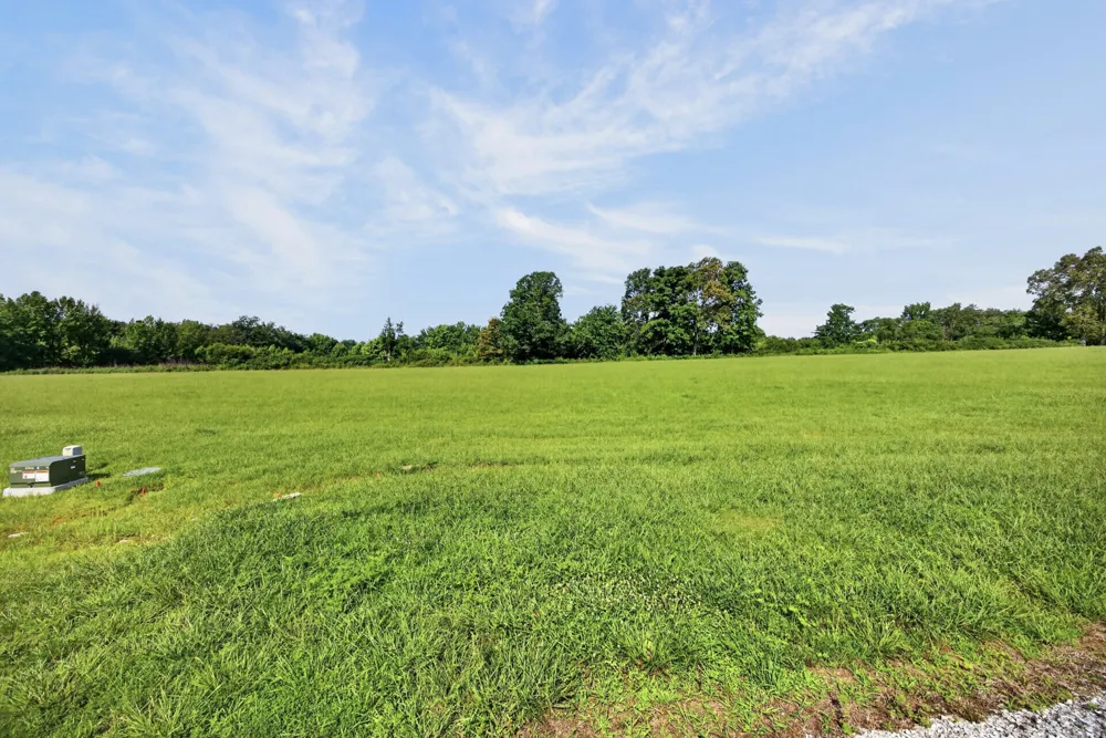 1499 Anna Maria Ln Cookeville, TN 38501