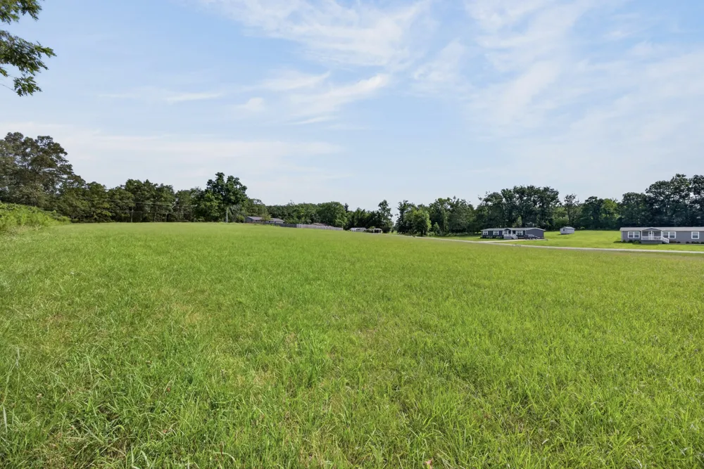1499 Anna Maria Ln Cookeville, TN 38501