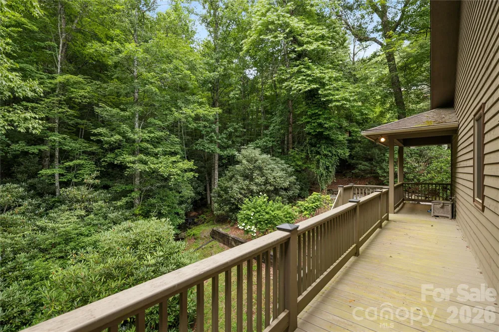 911 Buckberry Drive Sapphire, NC 28774
