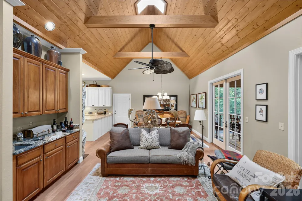 911 Buckberry Drive Sapphire, NC 28774