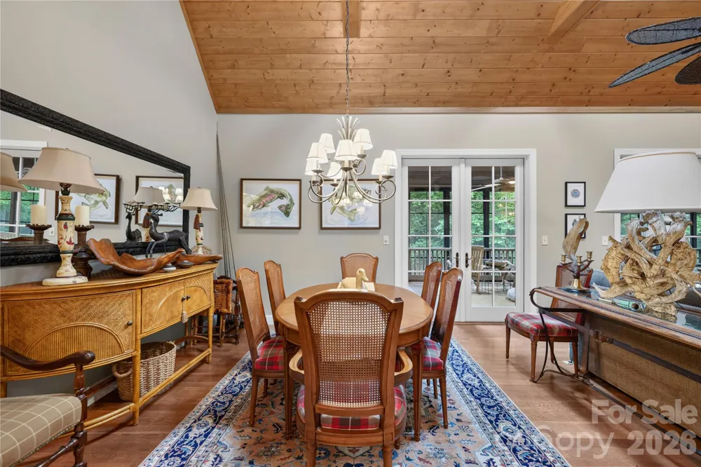 911 Buckberry Drive Sapphire, NC 28774