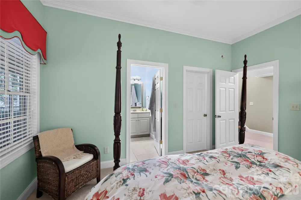911 Buckberry Drive Sapphire, NC 28774