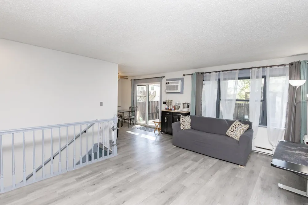 2321 Country Club Parkway Moorhead, MN 56560