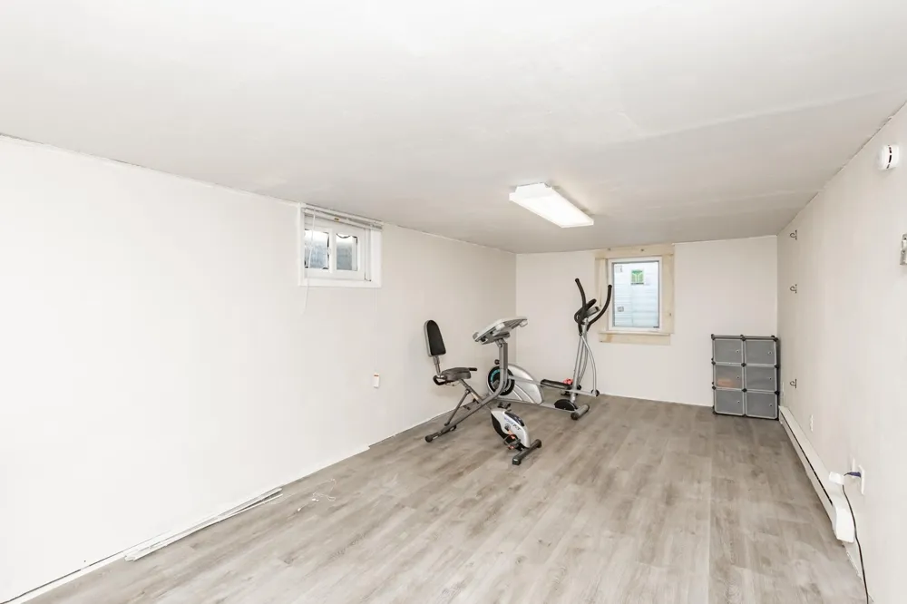 2321 Country Club Parkway Moorhead, MN 56560