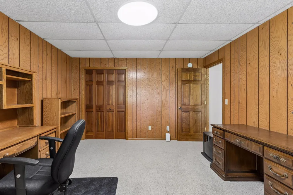 314 Wedgewood Drive Mahtomedi, MN 55115