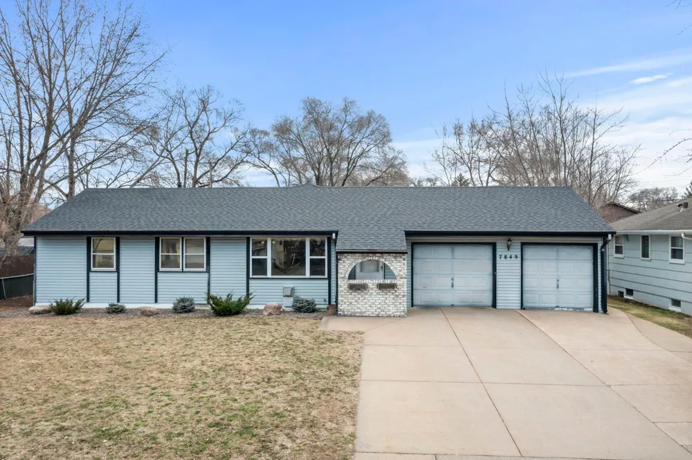7849 Monroe Street NE Spring Lake Park, MN 55432