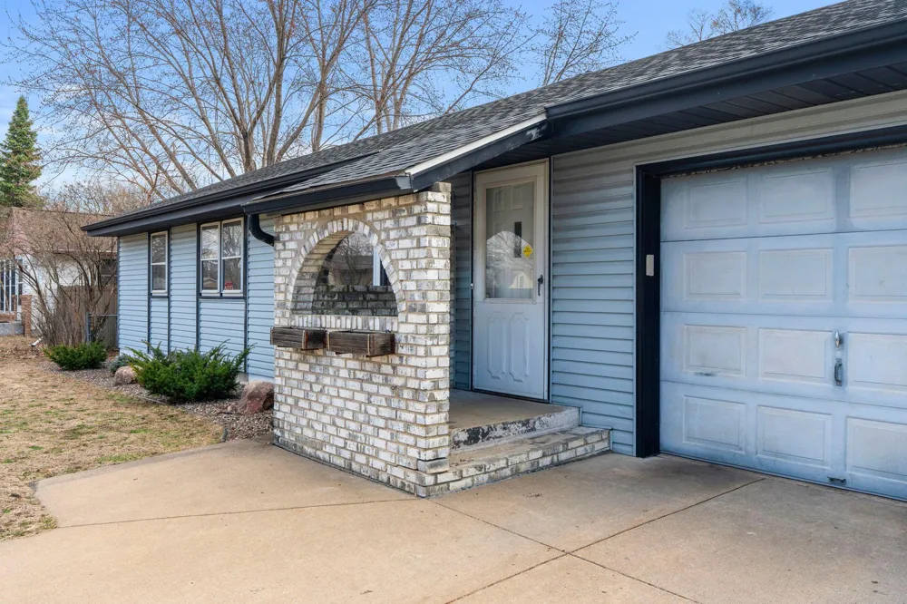 7849 Monroe Street NE Spring Lake Park, MN 55432