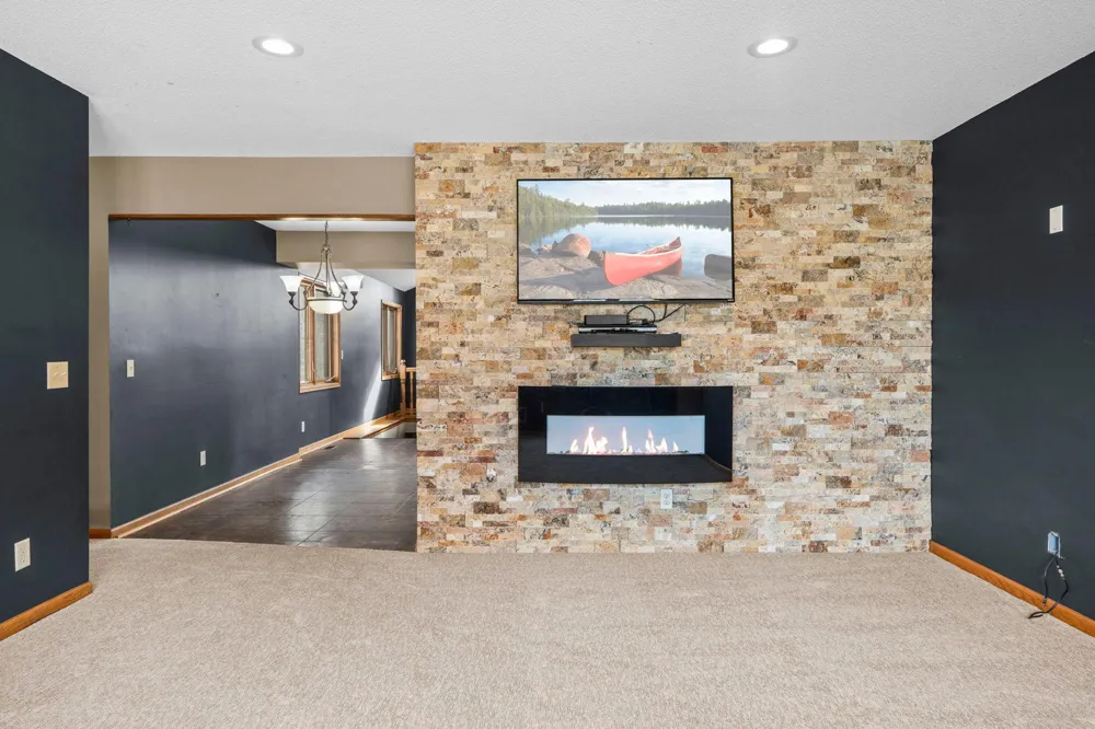 7849 Monroe Street NE Spring Lake Park, MN 55432