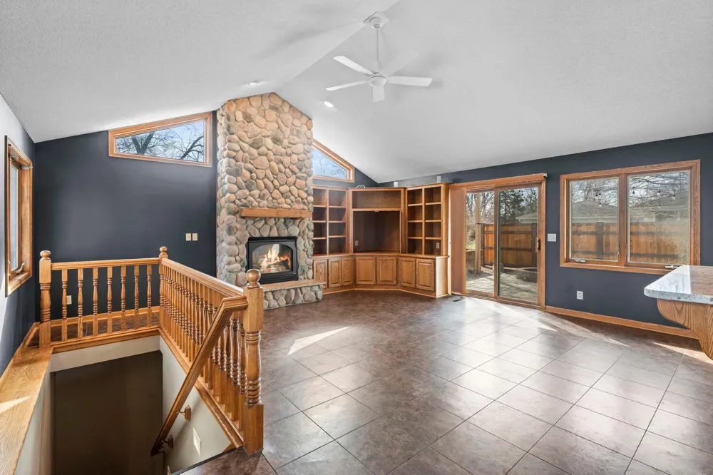 7849 Monroe Street NE Spring Lake Park, MN 55432