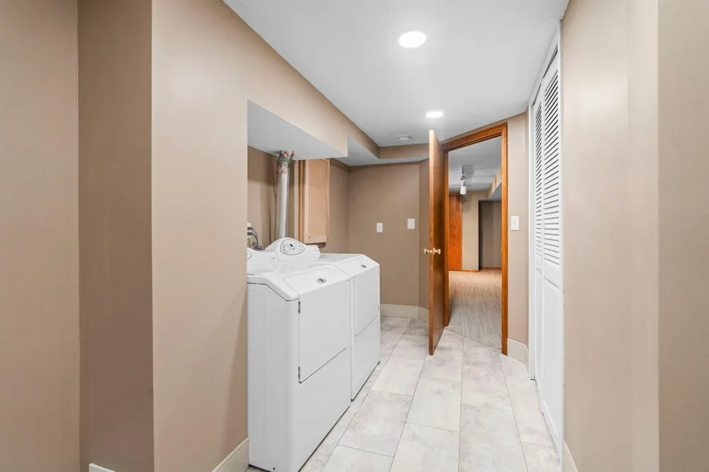 7849 Monroe Street NE Spring Lake Park, MN 55432