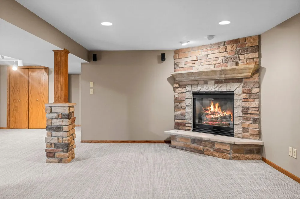 7849 Monroe Street NE Spring Lake Park, MN 55432