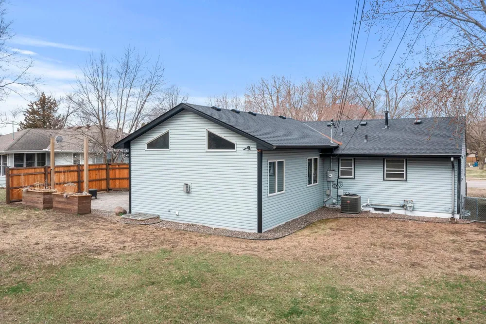7849 Monroe Street NE Spring Lake Park, MN 55432