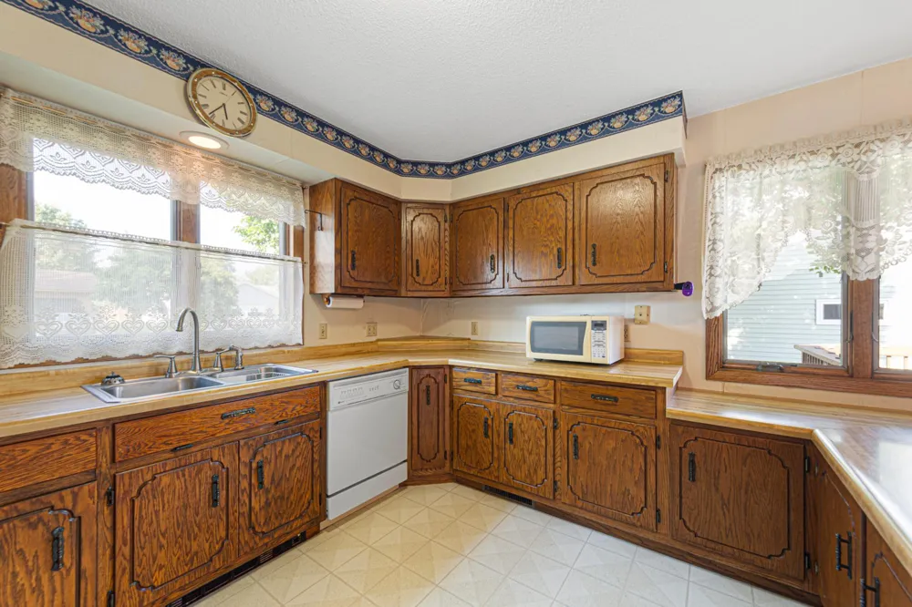 400 Beverly Street Wanamingo, MN 55983