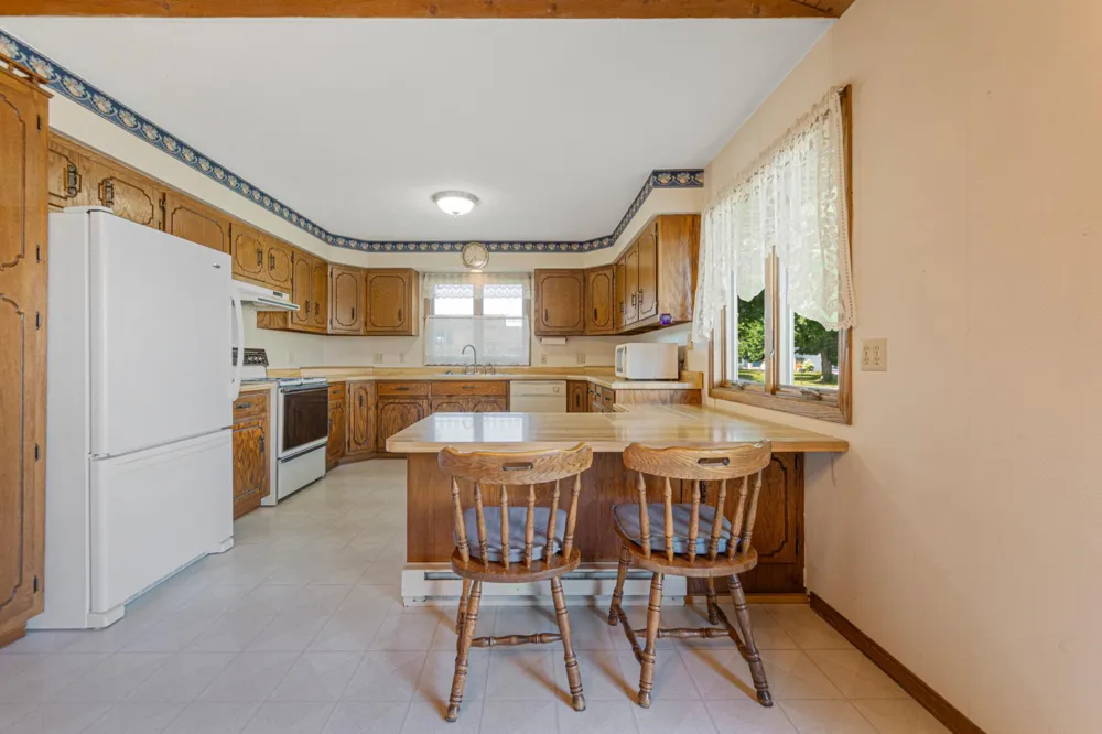 400 Beverly Street Wanamingo, MN 55983