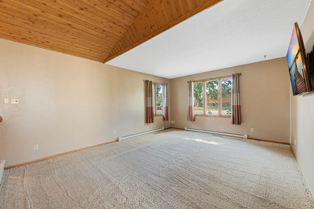400 Beverly Street Wanamingo, MN 55983