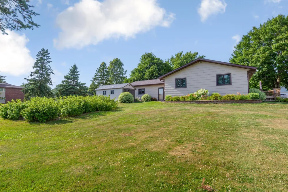 400 Beverly Street Wanamingo, MN 55983