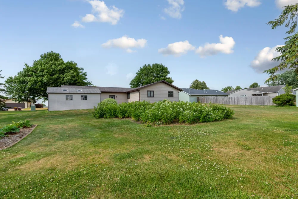 400 Beverly Street Wanamingo, MN 55983
