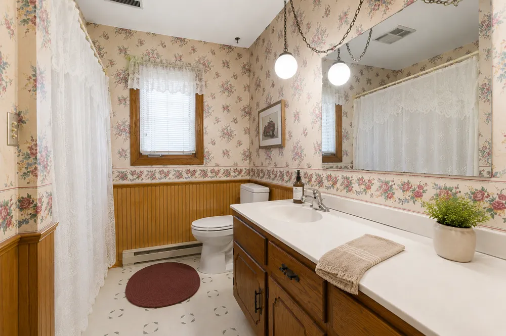 400 Beverly Street Wanamingo, MN 55983