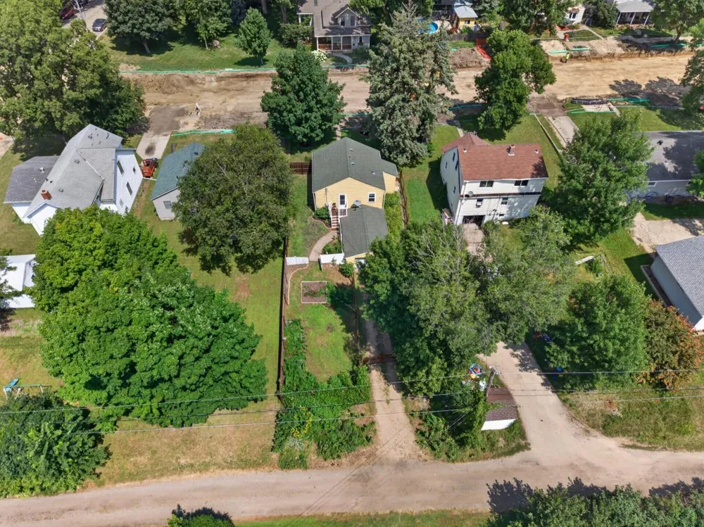 319 W Douglas Avenue Fergus Falls, MN 56537