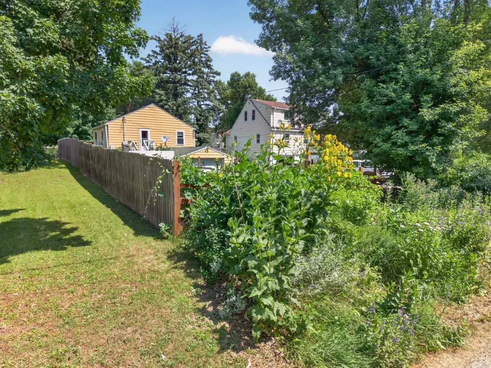 319 W Douglas Avenue Fergus Falls, MN 56537