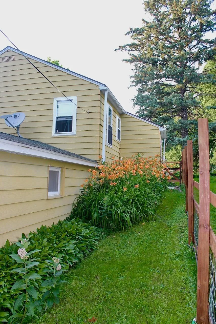 319 W Douglas Avenue Fergus Falls, MN 56537