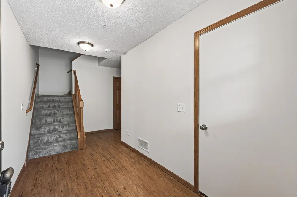 6581 Olive Lane Maple Grove, MN 55311