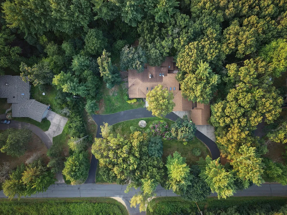 990 Blackoak Road Eau Claire, WI 54701