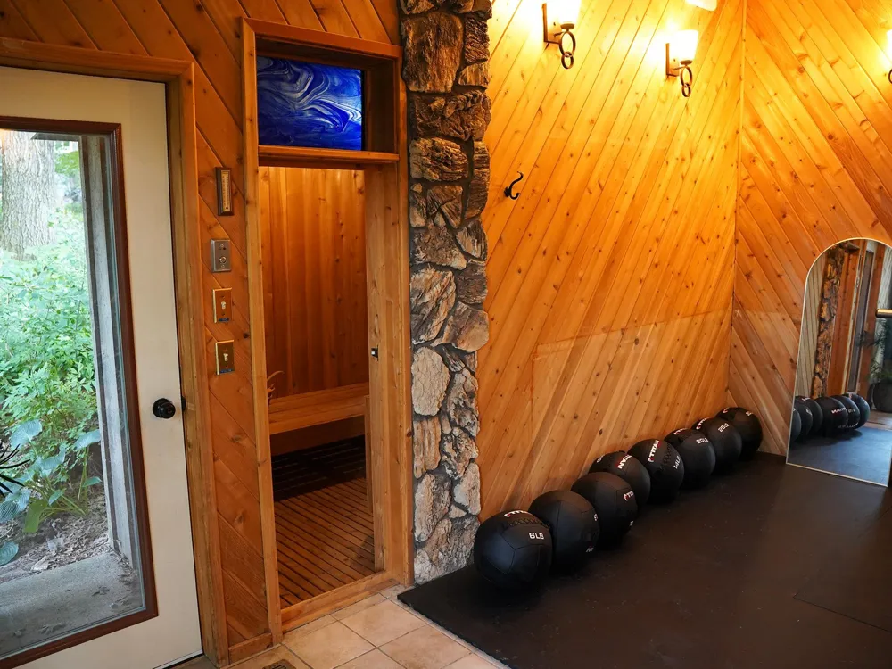 990 Blackoak Road Eau Claire, WI 54701