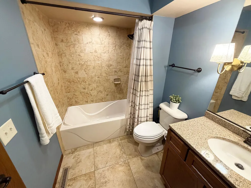 990 Blackoak Road Eau Claire, WI 54701