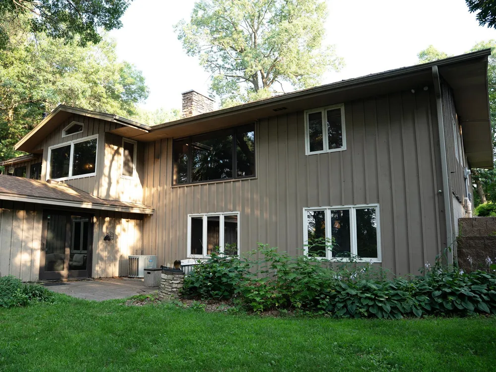 990 Blackoak Road Eau Claire, WI 54701