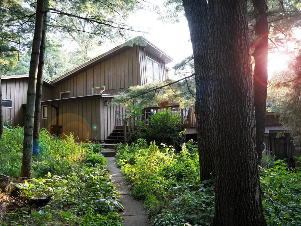 990 Blackoak Road Eau Claire, WI 54701