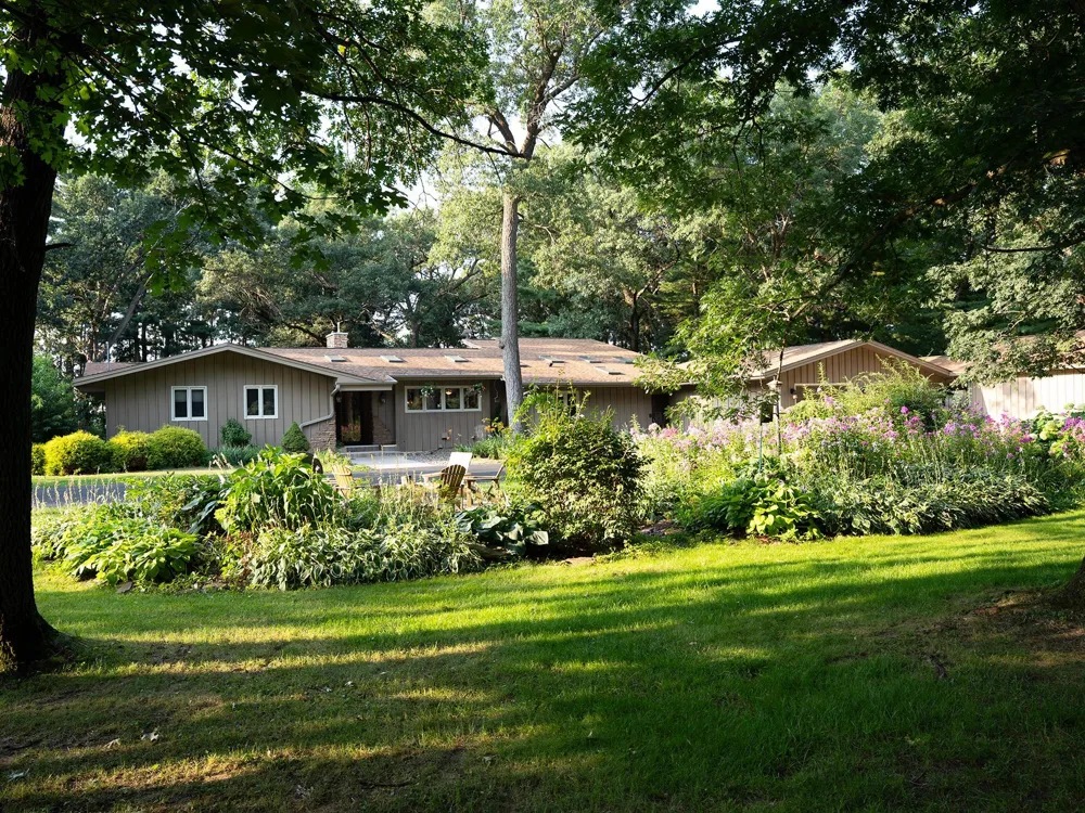 990 Blackoak Road Eau Claire, WI 54701