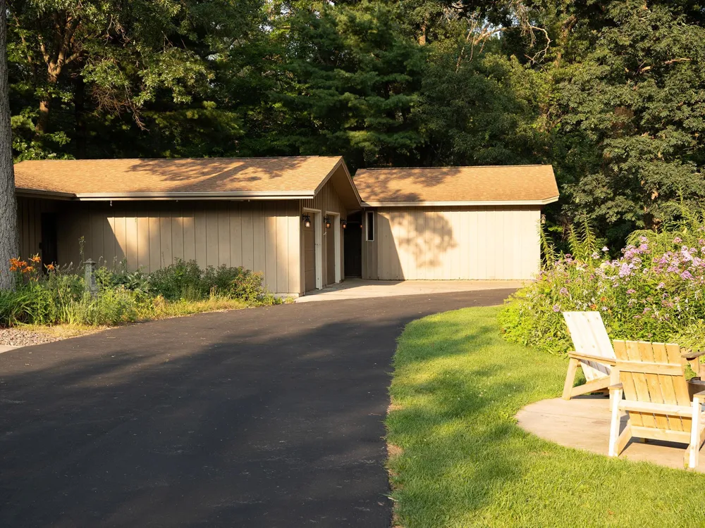 990 Blackoak Road Eau Claire, WI 54701