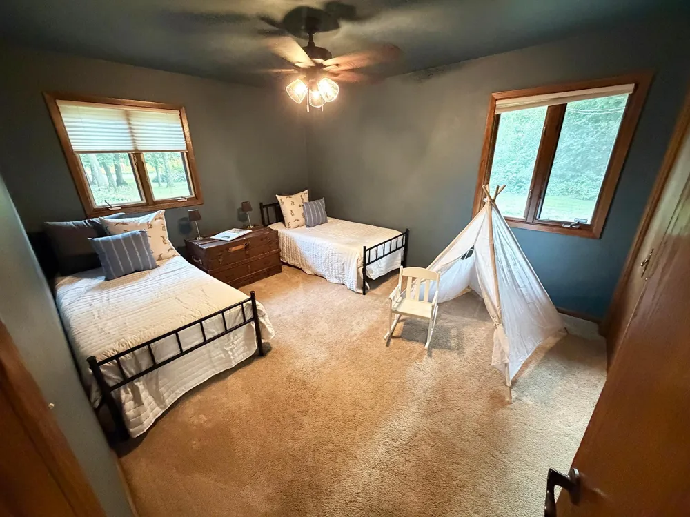 990 Blackoak Road Eau Claire, WI 54701