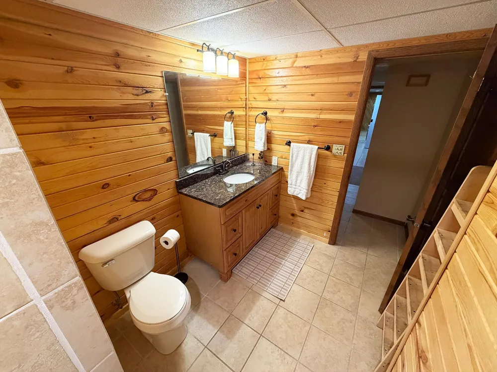 990 Blackoak Road Eau Claire, WI 54701