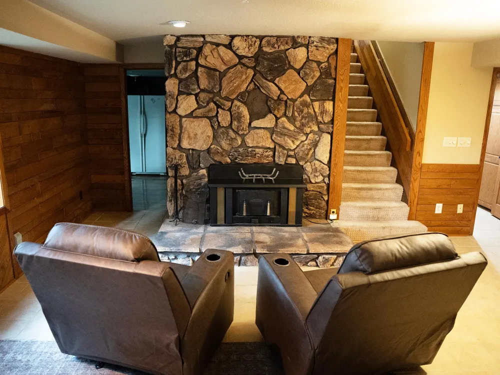 990 Blackoak Road Eau Claire, WI 54701