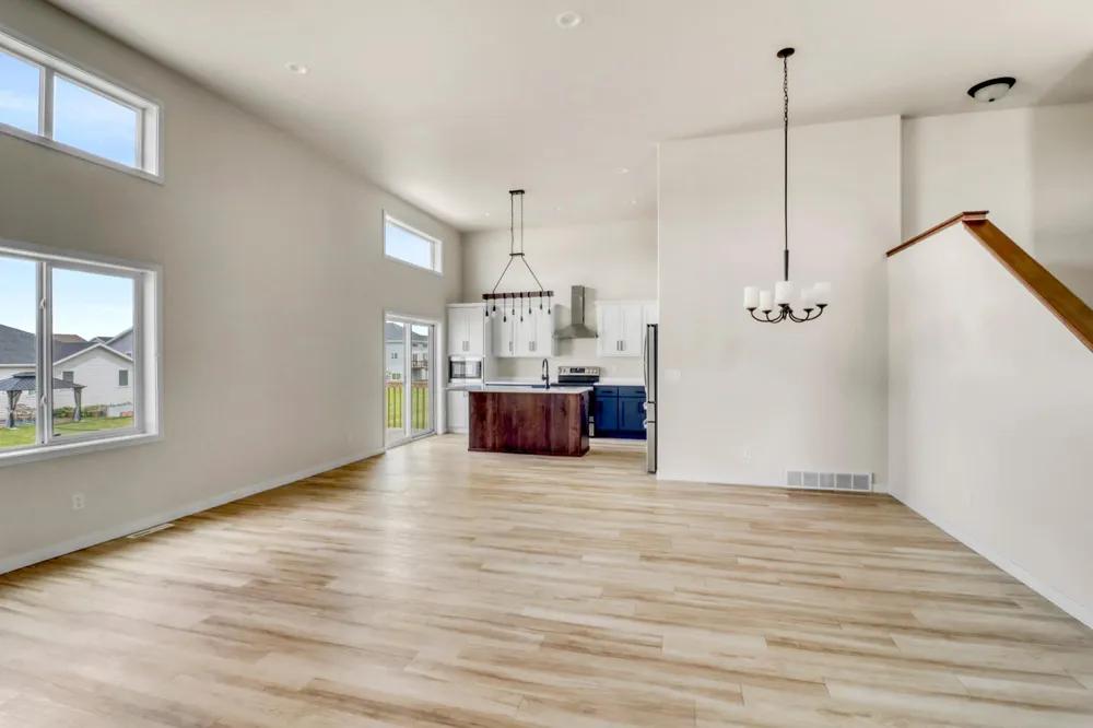 1154 60th Avenue W West Fargo, ND 58078