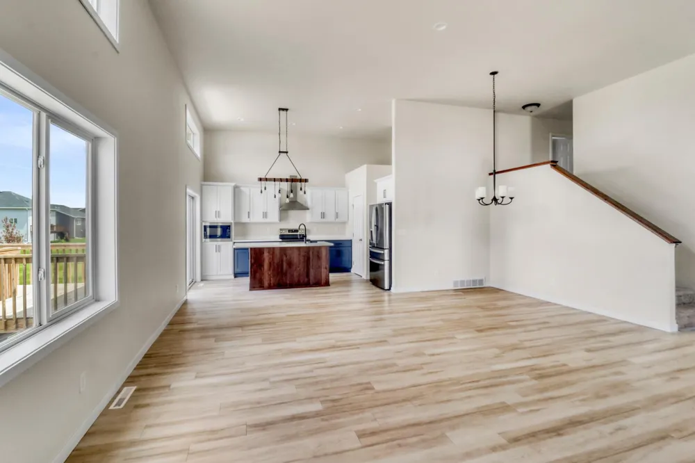 1154 60th Avenue W West Fargo, ND 58078