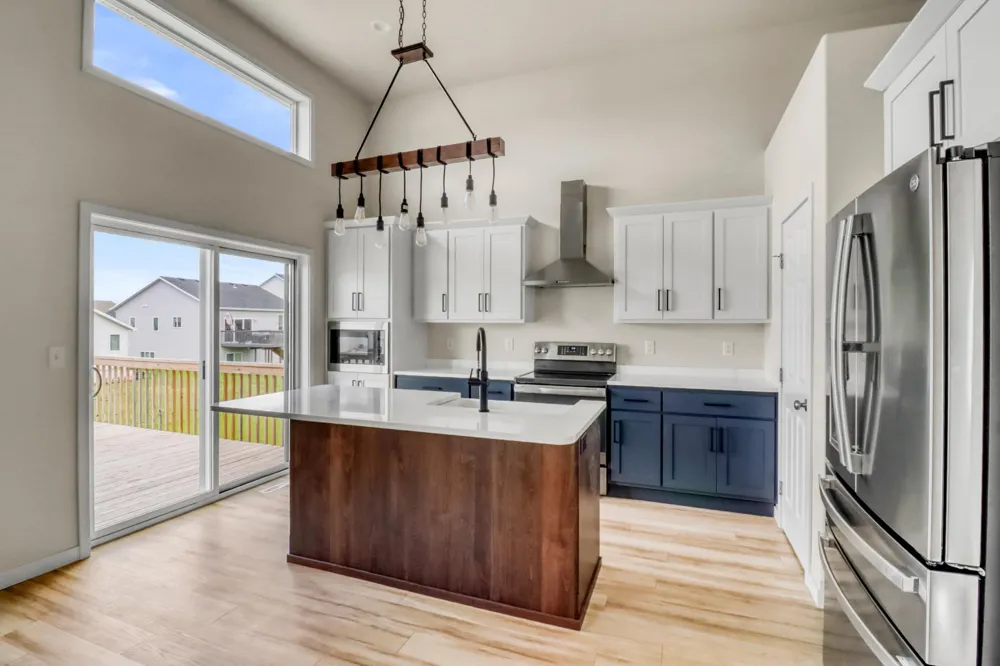 1154 60th Avenue W West Fargo, ND 58078