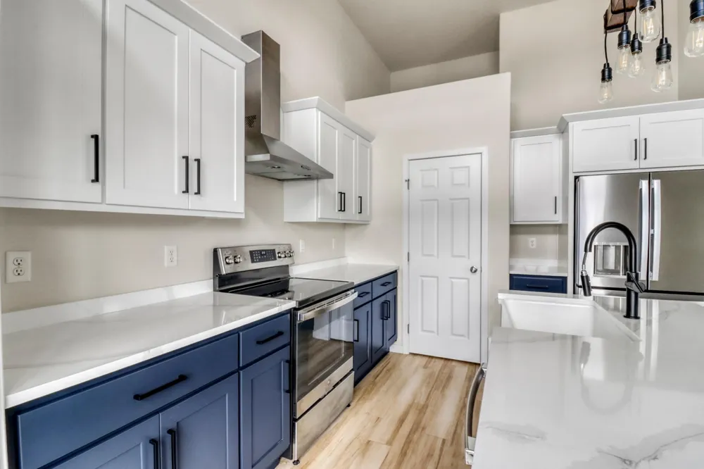 1154 60th Avenue W West Fargo, ND 58078