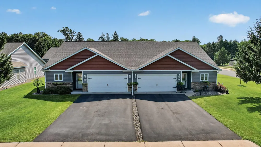 918 Gable Street Taylors Falls, MN 55084