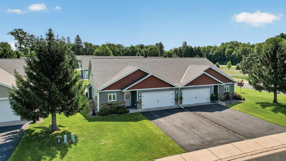 918 Gable Street Taylors Falls, MN 55084